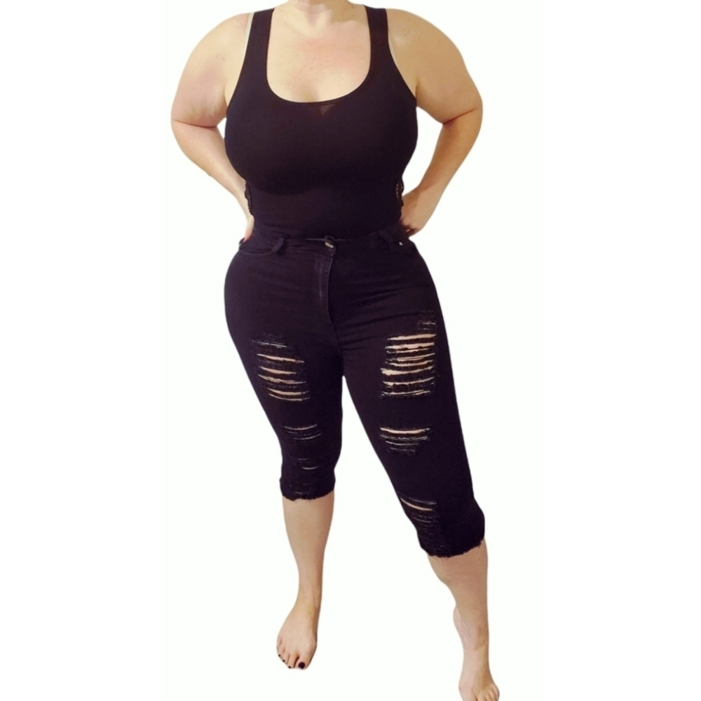 B.o.b. Ripped Capri Jean Shorts - XL